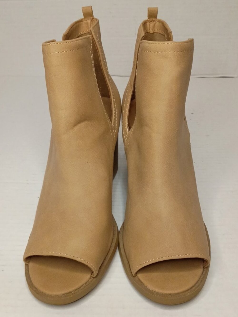 Marco Republic Moscow Tan Peep Toe Ankle Booties Women’s Size 9